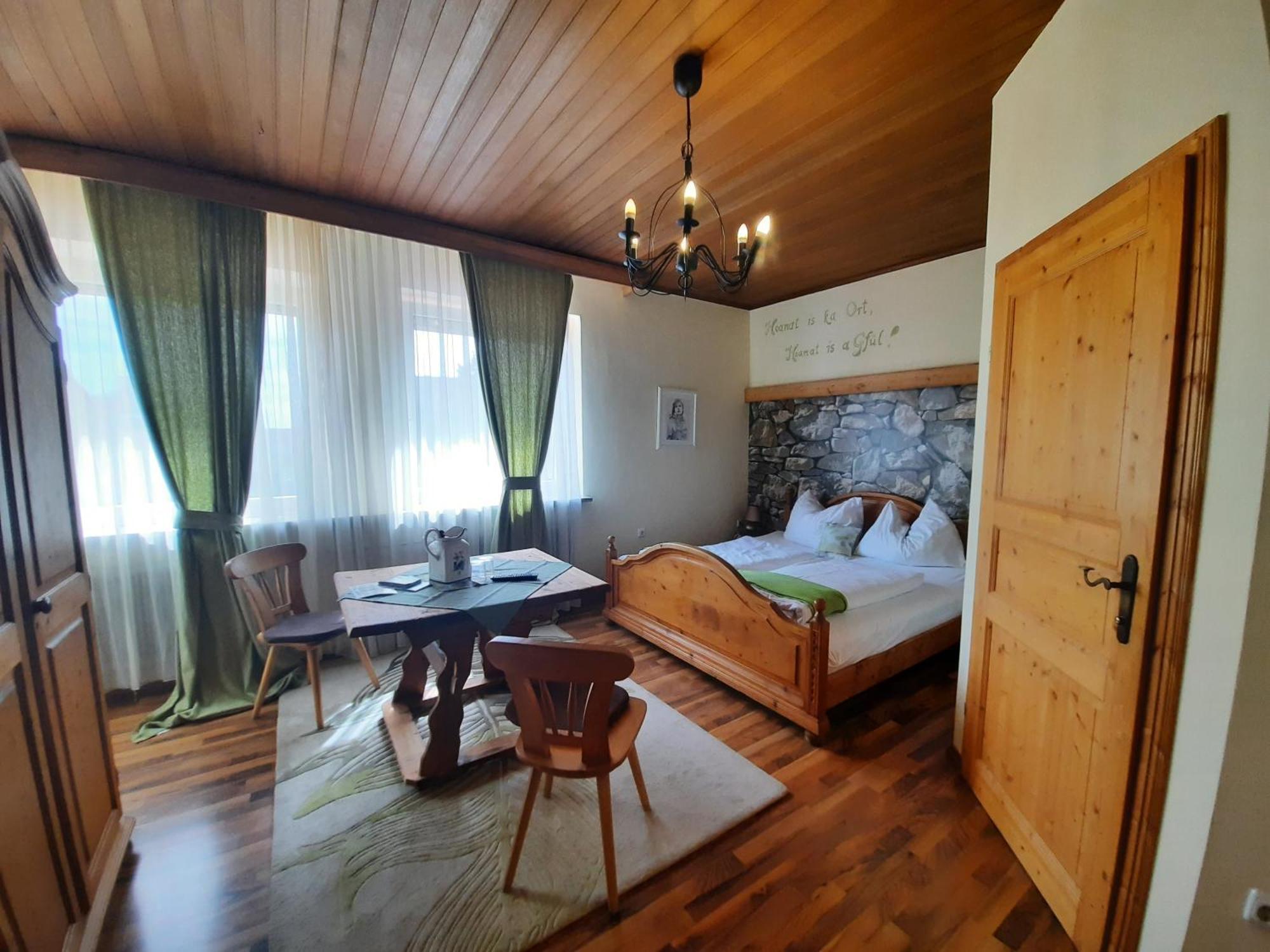 I Am Hotel Graz-ไซแอร์สแบร์ก ห้อง รูปภาพ